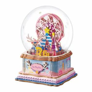 FOR MY DEAR MUSIC BOX
